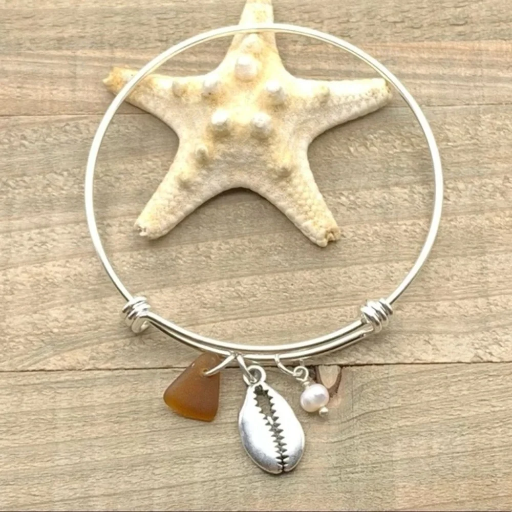 Sea Glass Beach Charm Bracelet w/ Shell And Pearl| Genuine Seaglass Jewelry